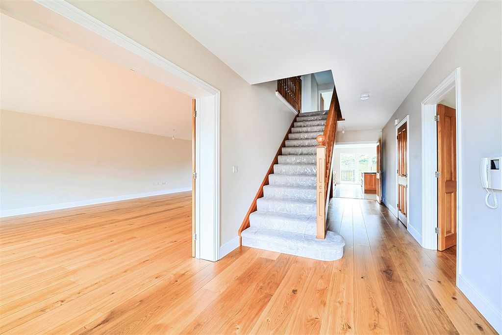 Property photo 3 of 23 1280636 (12).Jpg