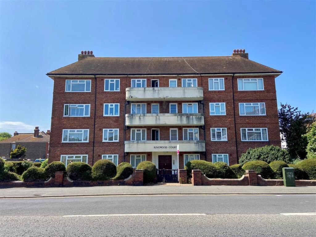 Property photo 1 of 6