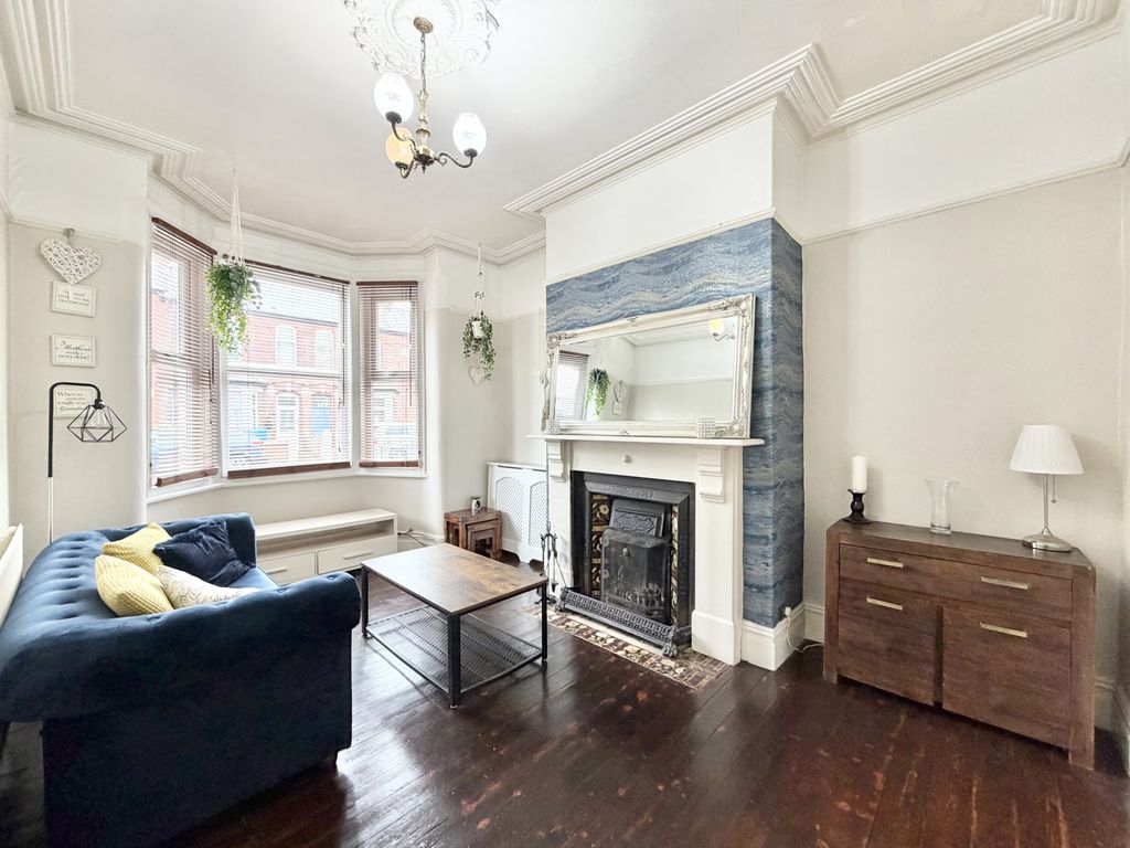 Property photo 2 of 18