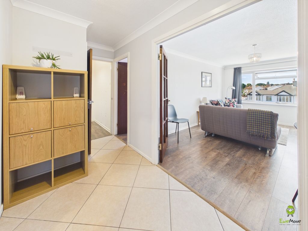 Property photo 2 of 17 Presented By Clinton At Ewemove Bexleyheath And Da