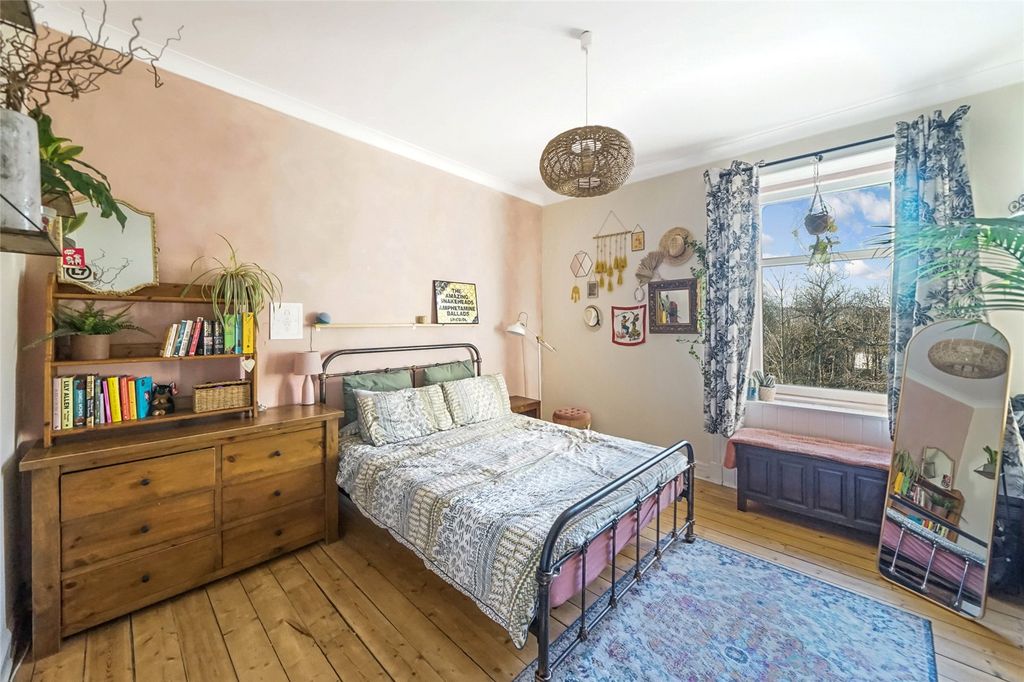 Property photo 3 of 15 Picture No. 38