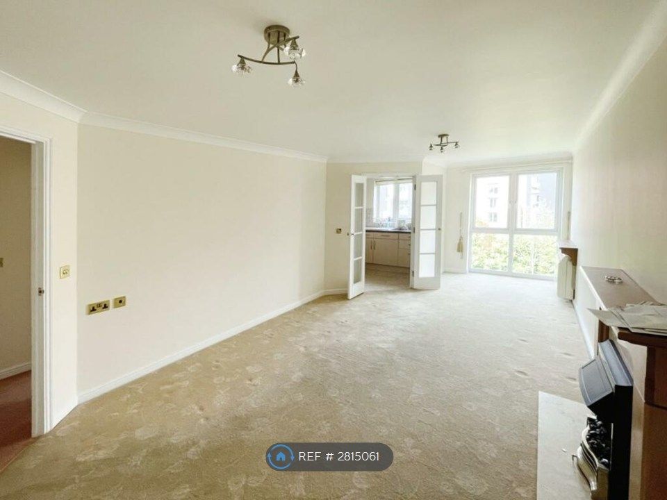 Property photo 3 of 8