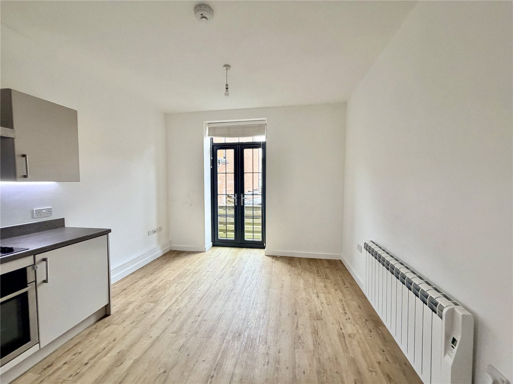 Property photo 3 of 5 Picture No. 02