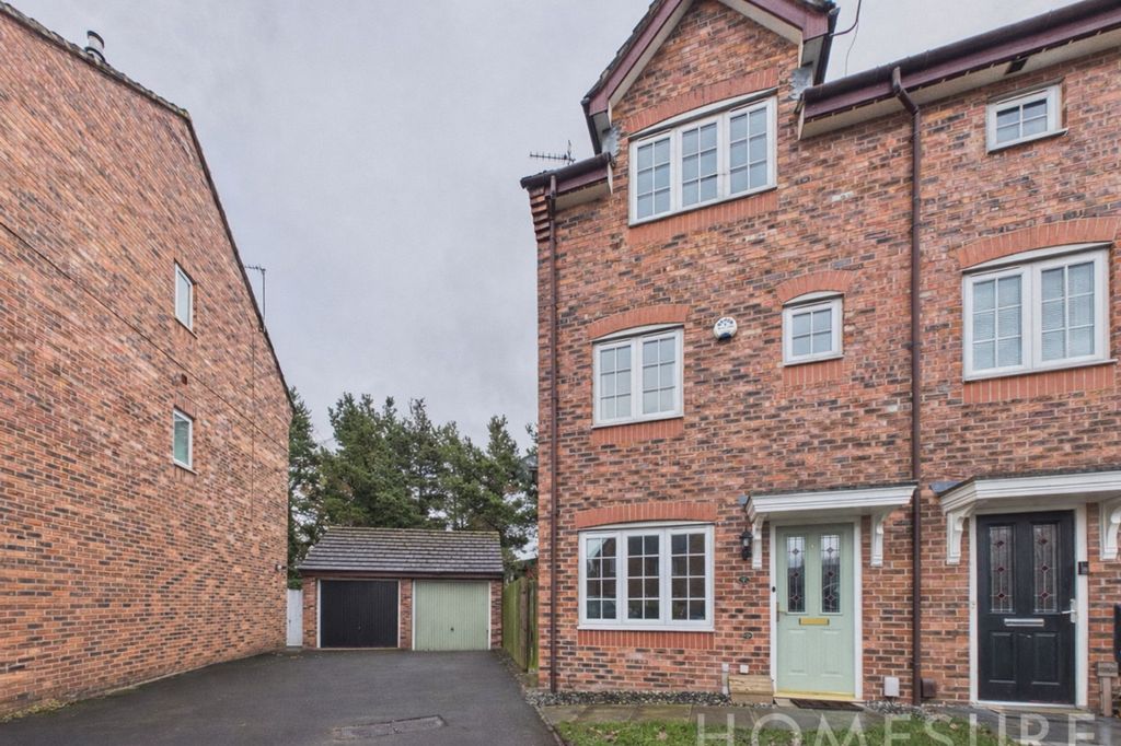 Property photo 1 of 30