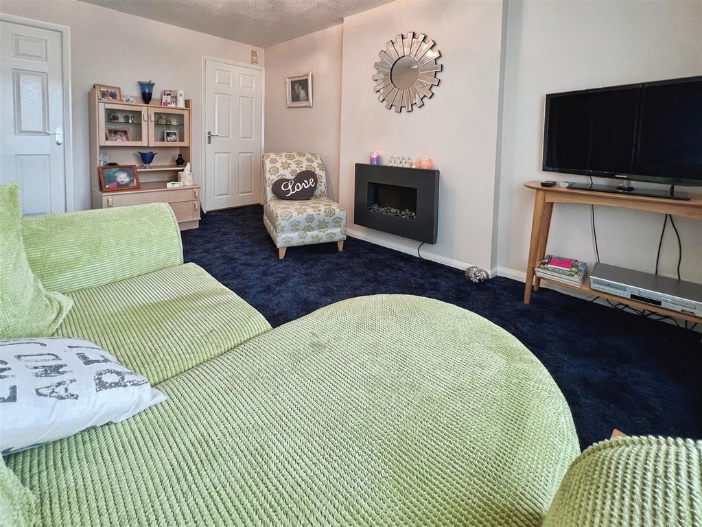 Additional image 5 of 1 bed flat for saleFairburn Gardens, Bradford BD2