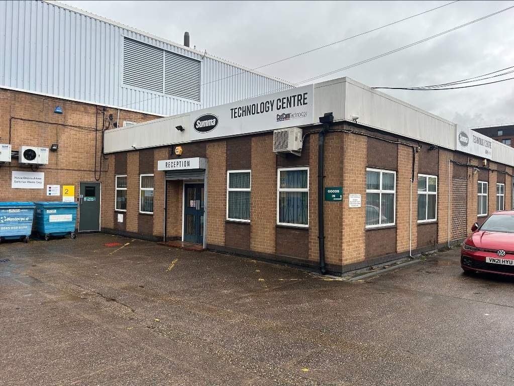 Property photo 1 of 6