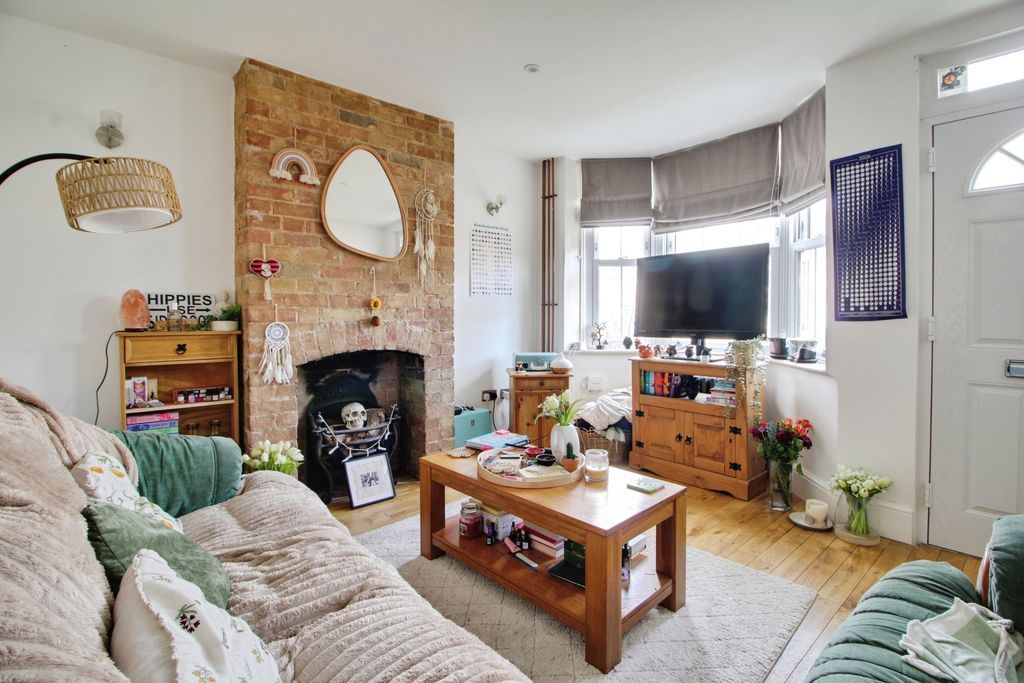 Property photo 3 of 10 Photo 9