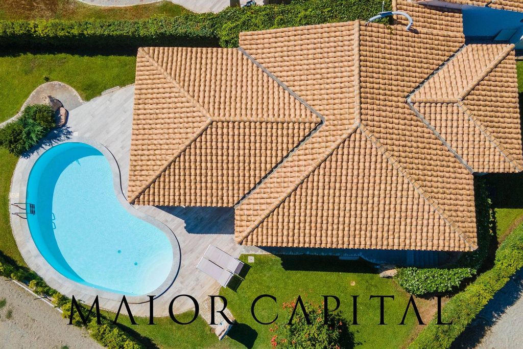 Property photo 3 of 48