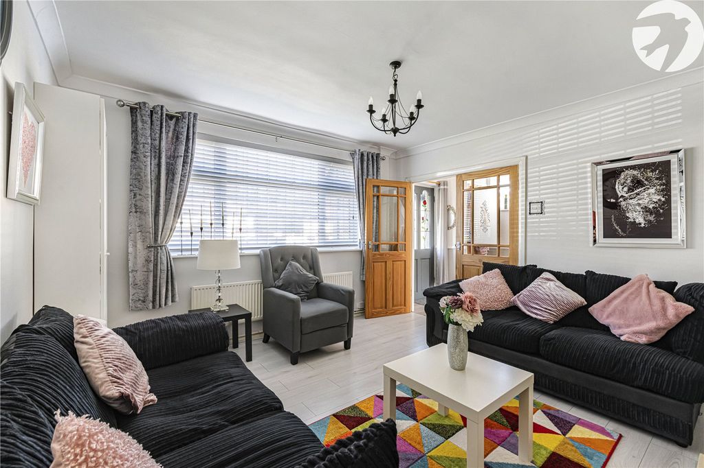 Property photo 2 of 21 Robinson Jackson