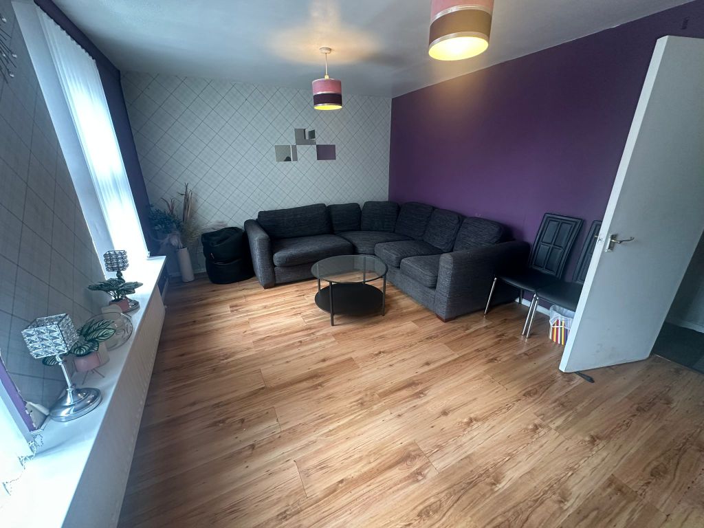 Property photo 3 of 4