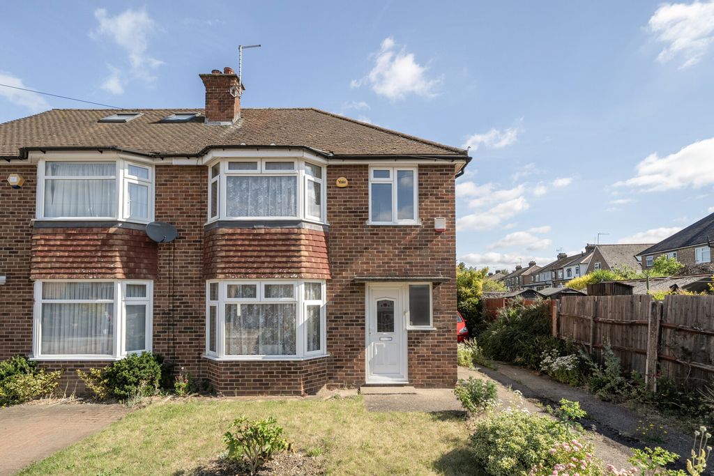 Property photo 1 of 15 1466893-1-6A31149...