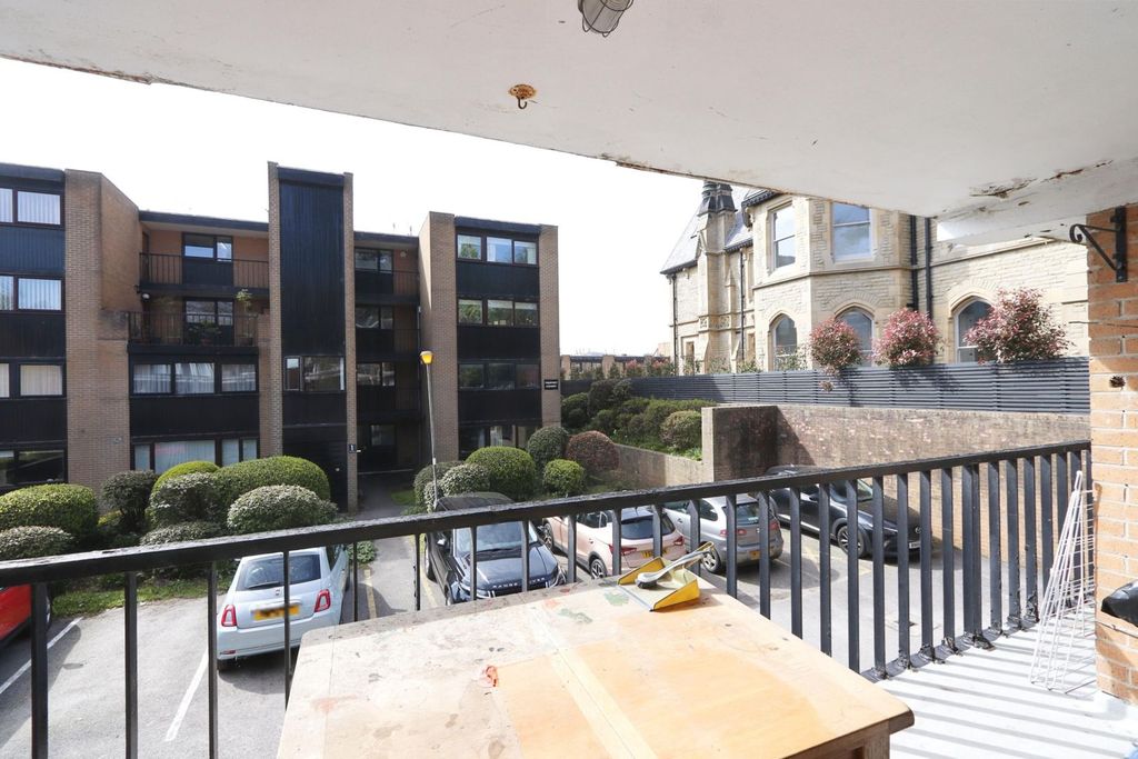 Property photo 2 of 12 Balcony