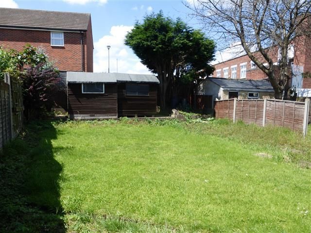 Property photo 2 of 10 Garden