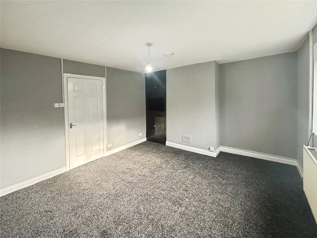 Property photo 2 of 13 Living Room