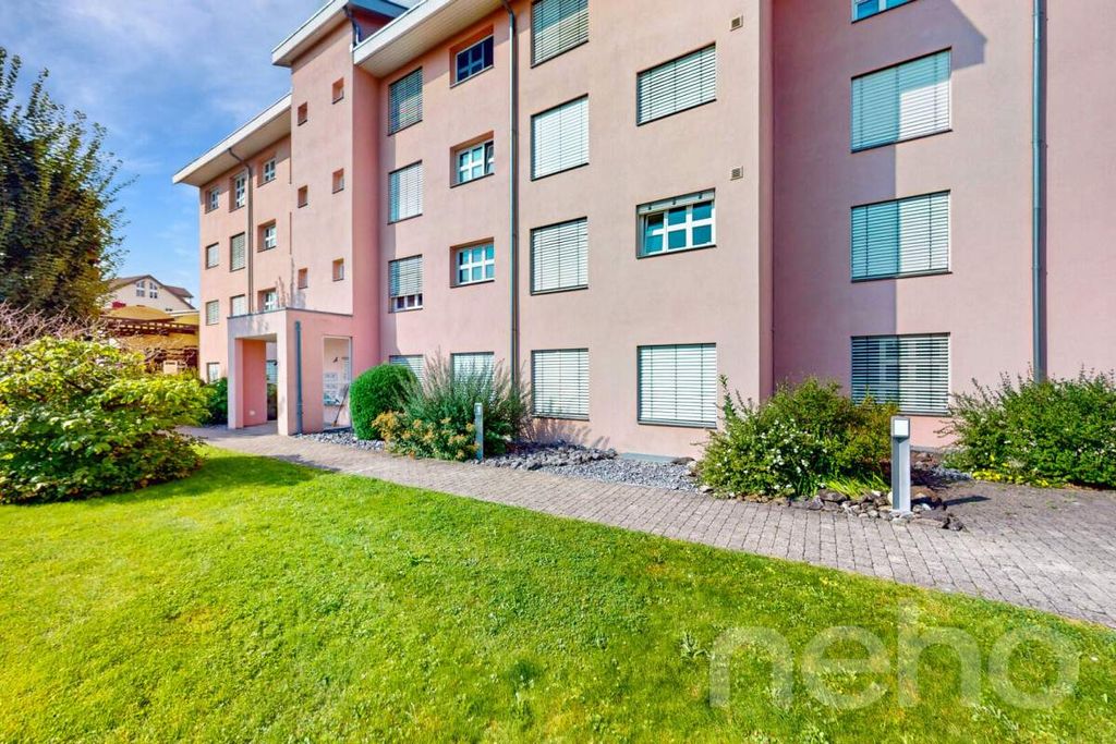 Property photo 1 of 12