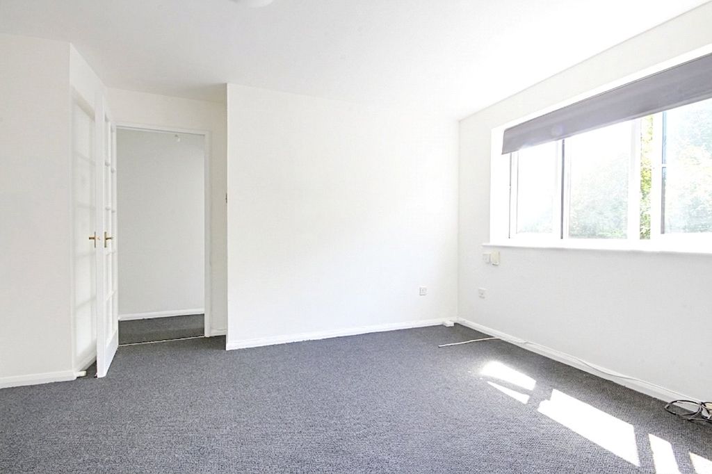 Property photo 2 of 7 Picture No. 08