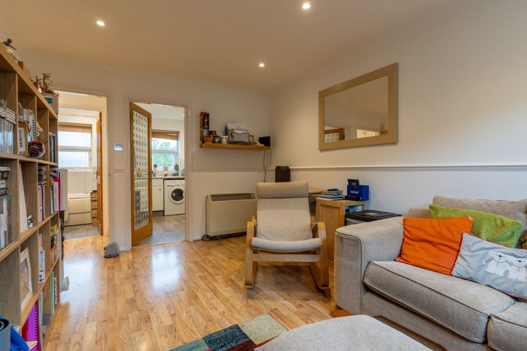 Property photo 2 of 15 3712882