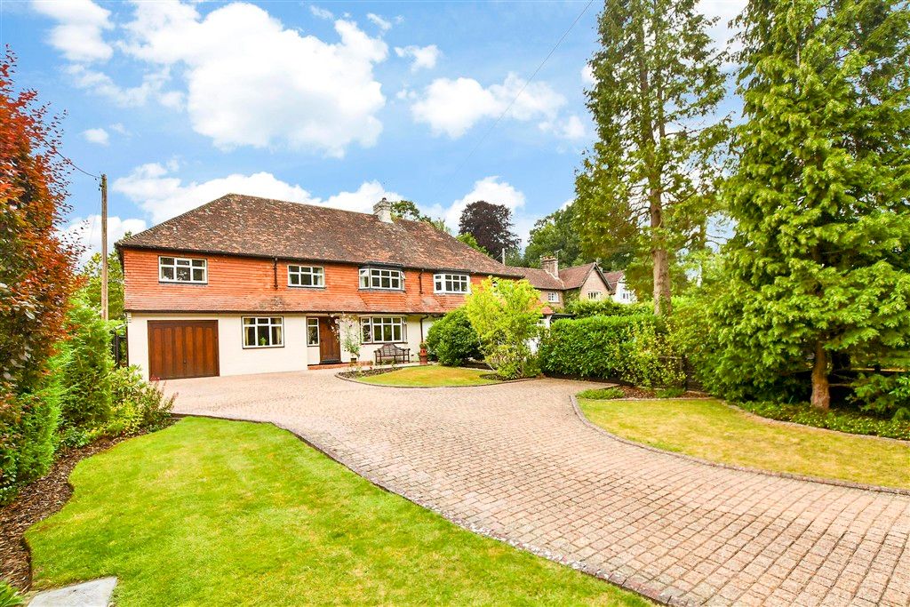 Property photo 2 of 15 Front