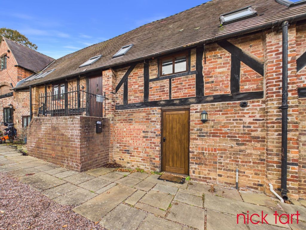 Property photo 1 of 11 Cam02849G0-Pr0198-Still020