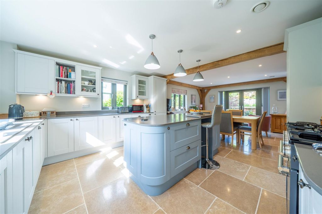 Property photo 3 of 38 High Res-21.Jpg