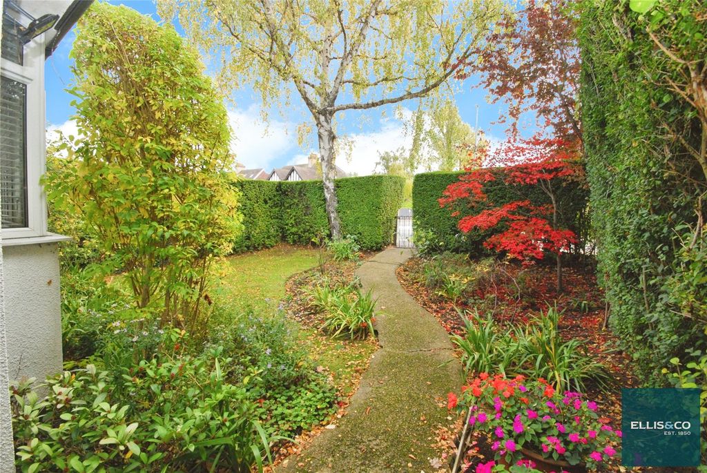 Property photo 3 of 16 Picture No. 03