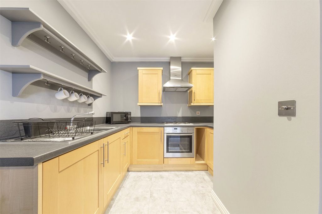 Property photo 2 of 10 Picture No. 02