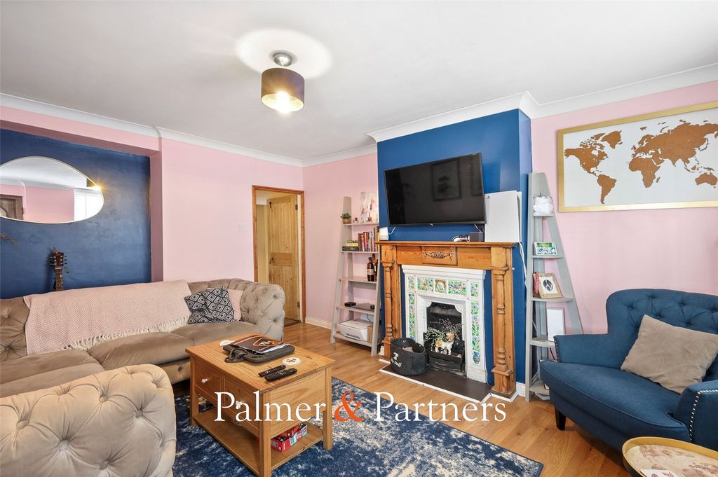 Property photo 2 of 18 Picture No. 04