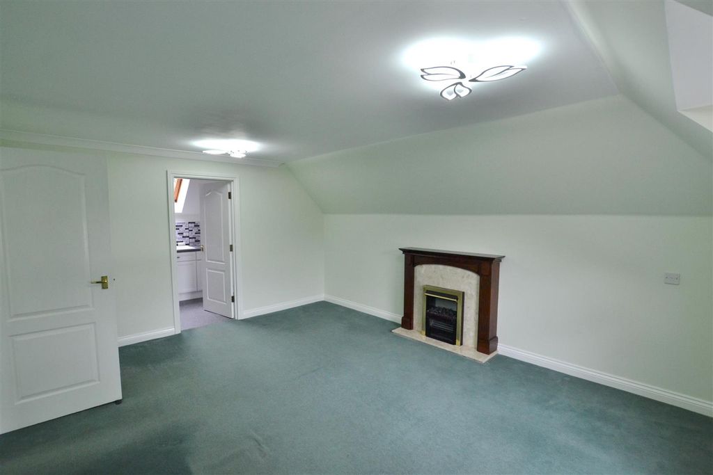 Property photo 2 of 12 Living Room 2 .Jpg