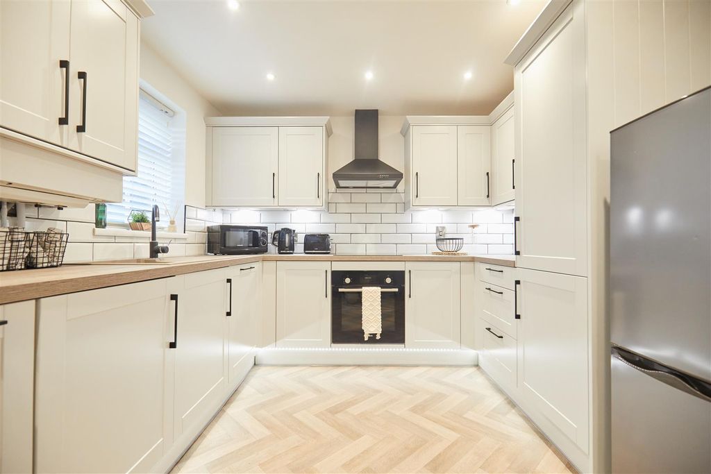 Property photo 1 of 26 Copenhagen Way 7.Jpg
