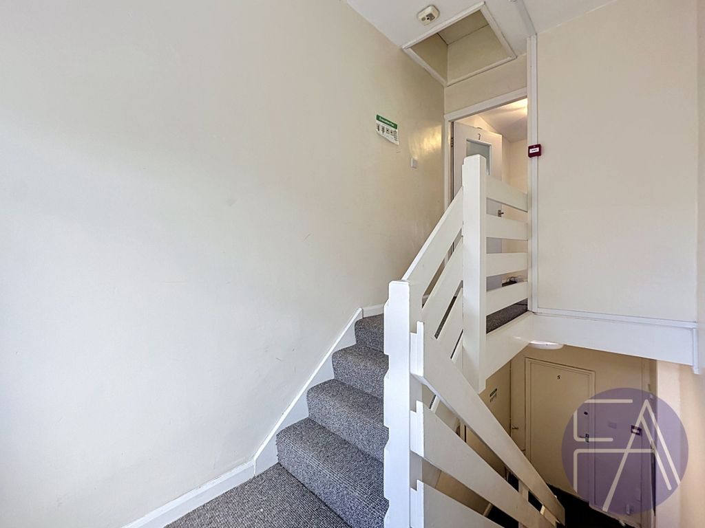 Property photo 2 of 19 5169013