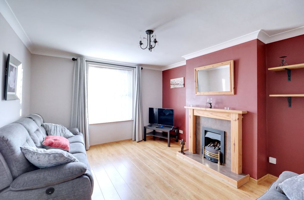 Additional image 6 of 3 bed terraced house for saleChurch View, Aveley, South Ockendon RM15