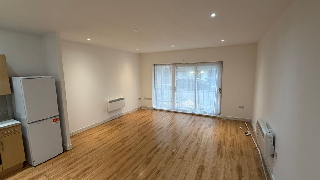 Property photo 2 of 4