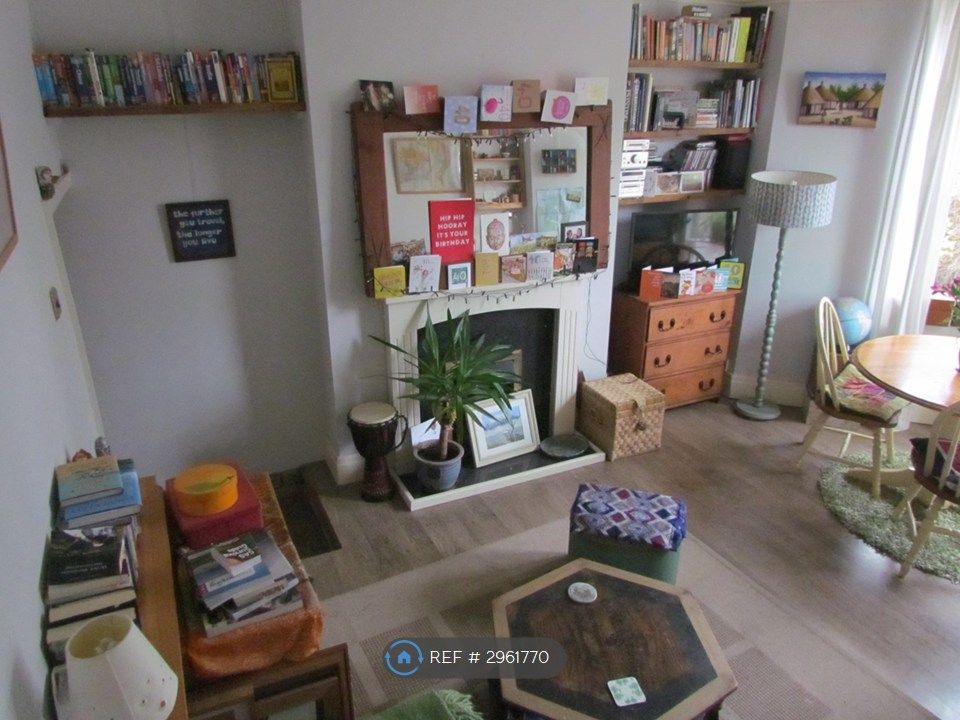 Property photo 3 of 14