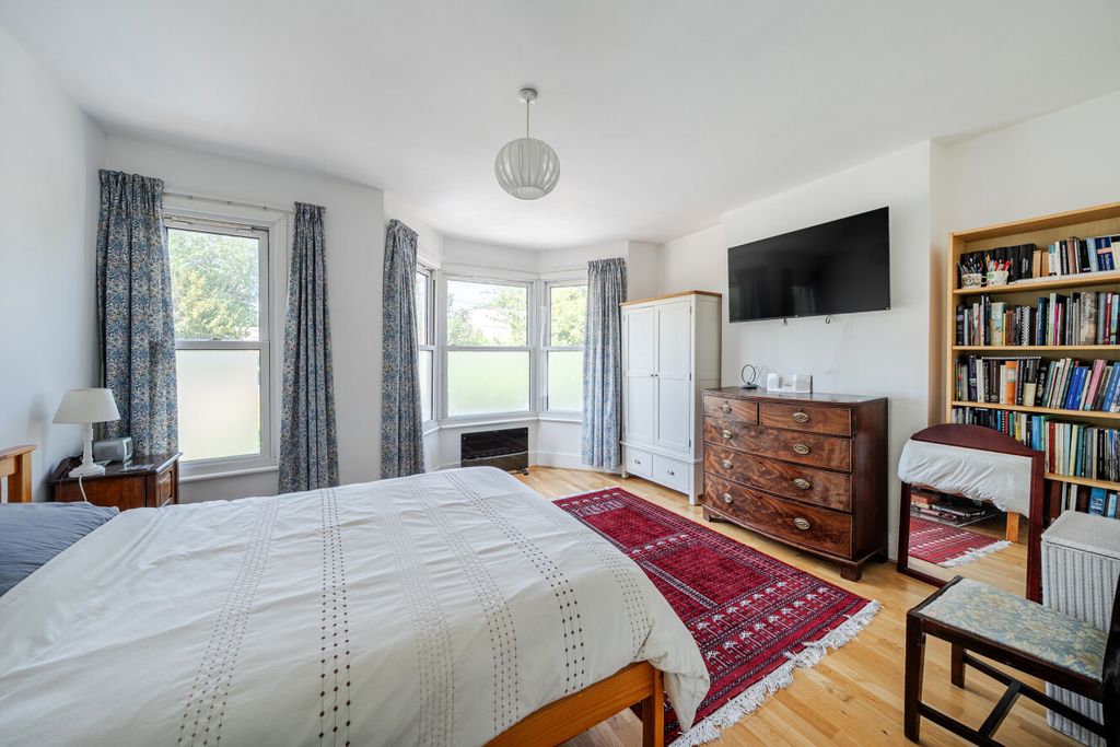 Property photo 3 of 17 1477660-3-6A39502...