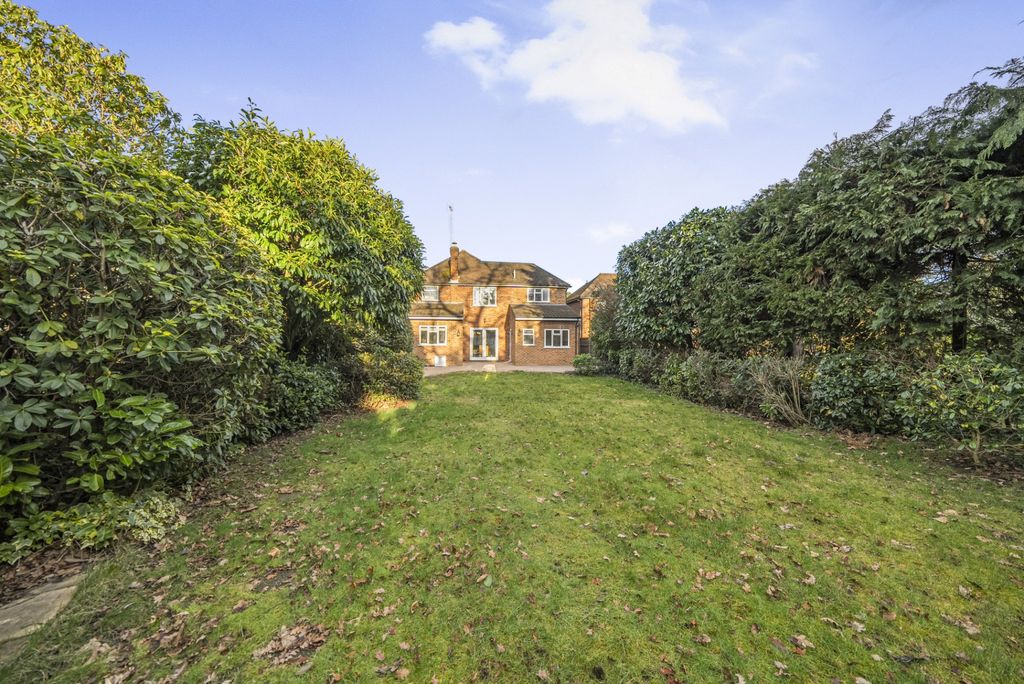 Property photo 1 of 21