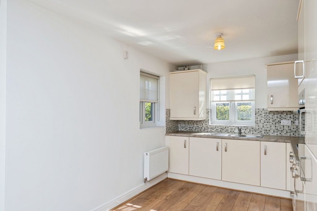 Additional image 8 of 2 bed flat for saleUpton Grange, Chester, Cheshire CH2
