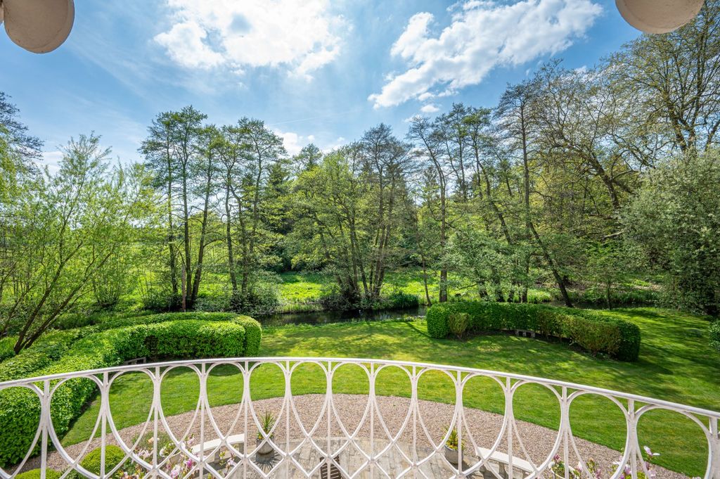 Property photo 2 of 25 Picture No. 26