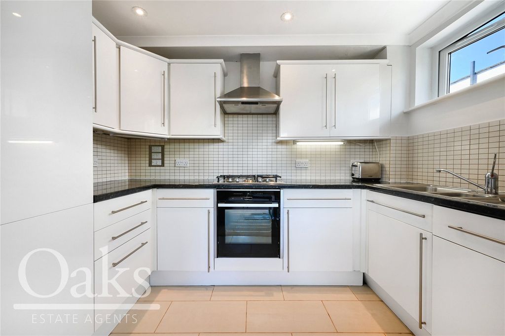 Property photo 3 of 9 Picture No. 06