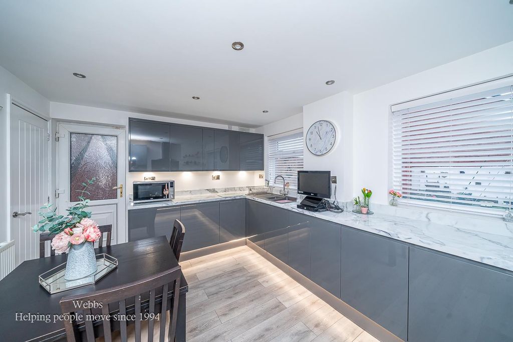 Property photo 2 of 25 Webbs-6.Jpg