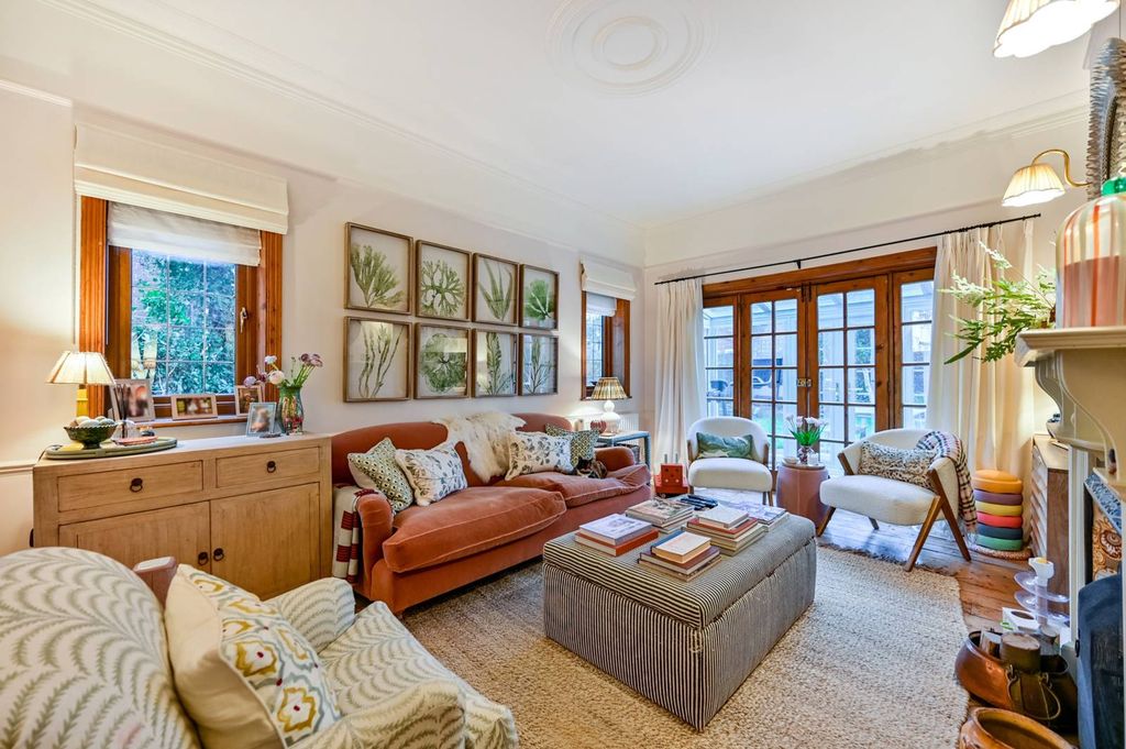 Property photo 3 of 21