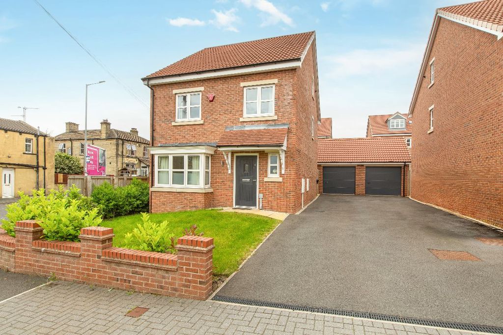 Property photo 1 of 33