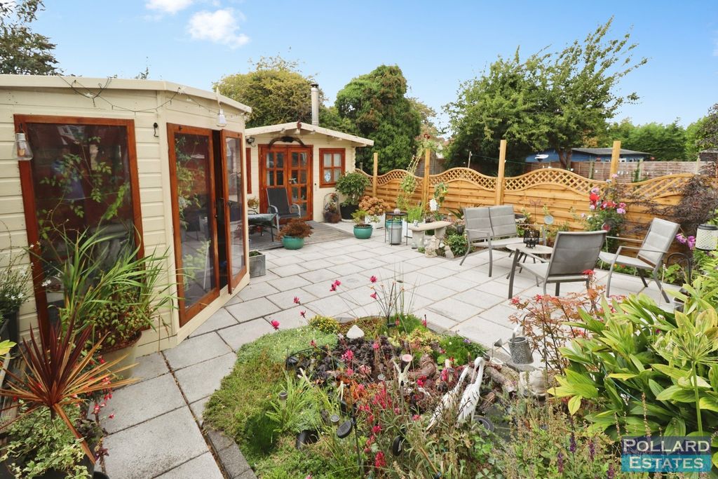 Property photo 3 of 19 Pbox-Img.Jpg