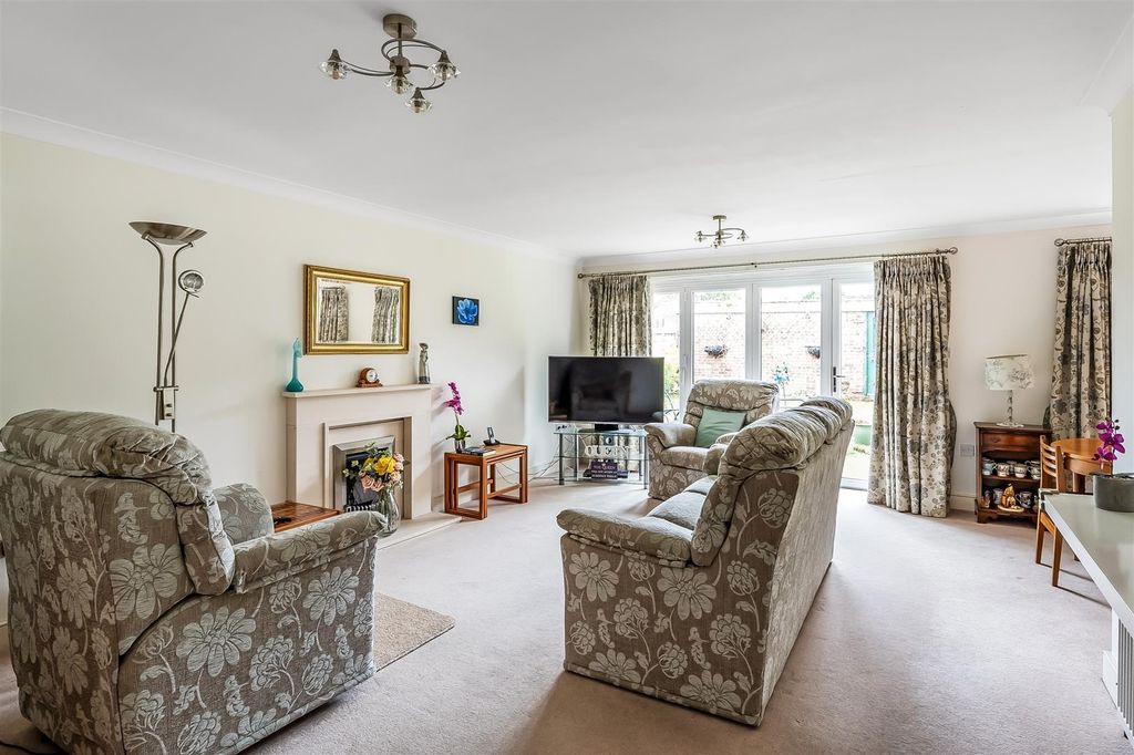 Property photo 3 of 13 .Candy-Croft-10.Jpg