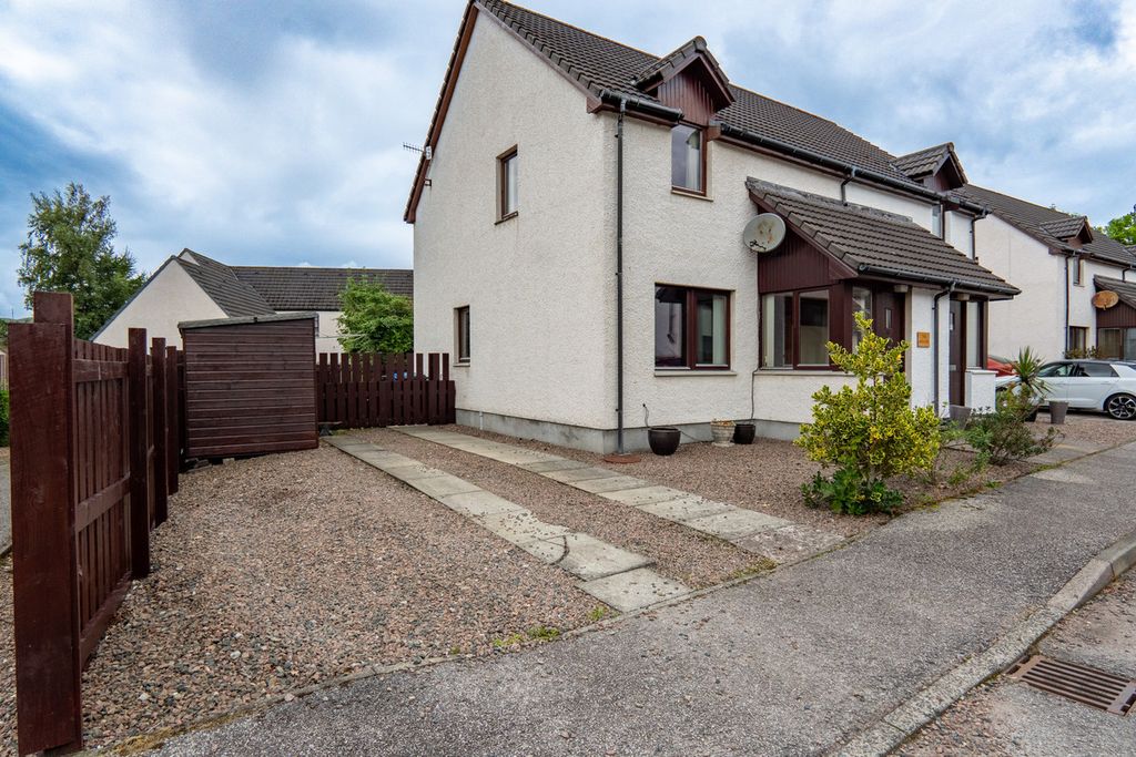 Property photo 1 of 30