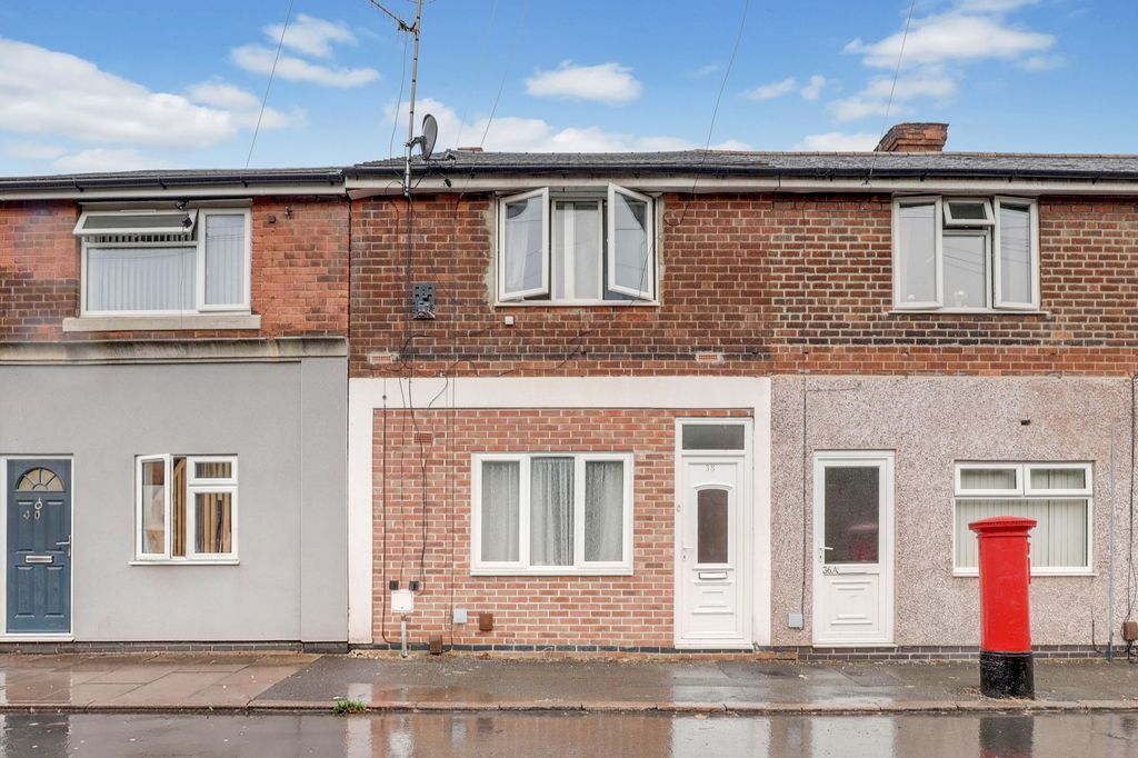 Property photo 1 of 11