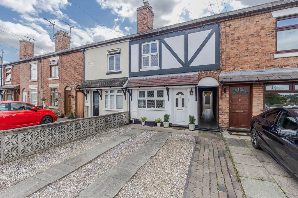 Property photo 1 of 31