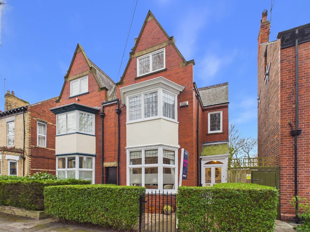 Property photo 1 of 29 4894341