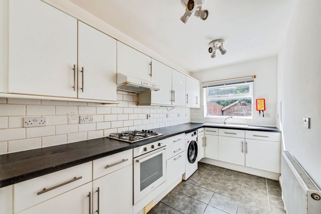 Property photo 2 of 18