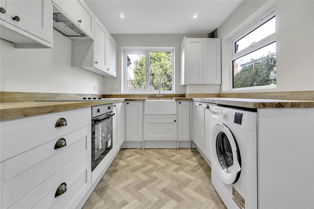 Property photo 1 of 17 Picture No. 10