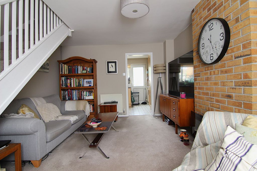 Property photo 3 of 12